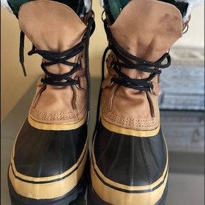Sorel Caribou Boots